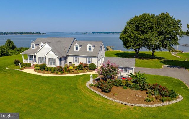 37668 WATERLOO RD, Coltons Point, MD 20626