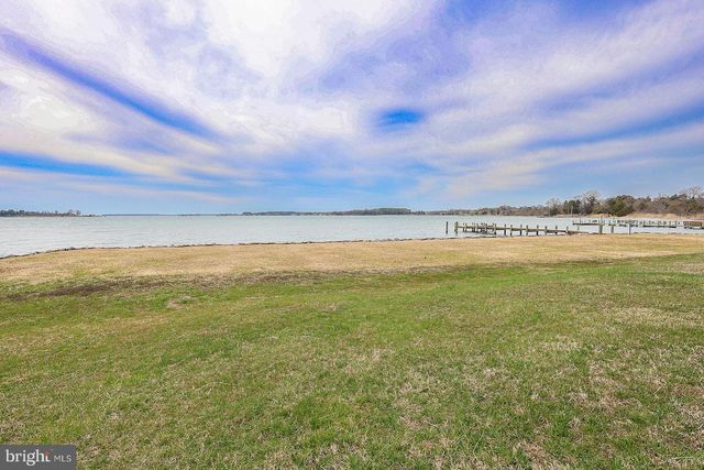 37668 WATERLOO RD, Coltons Point, MD 20626