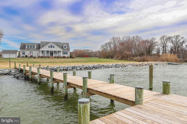 37668 WATERLOO RD, Coltons Point, MD 20626