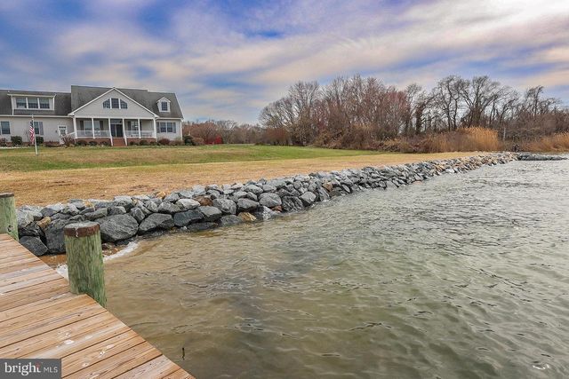 37668 WATERLOO RD, Coltons Point, MD 20626