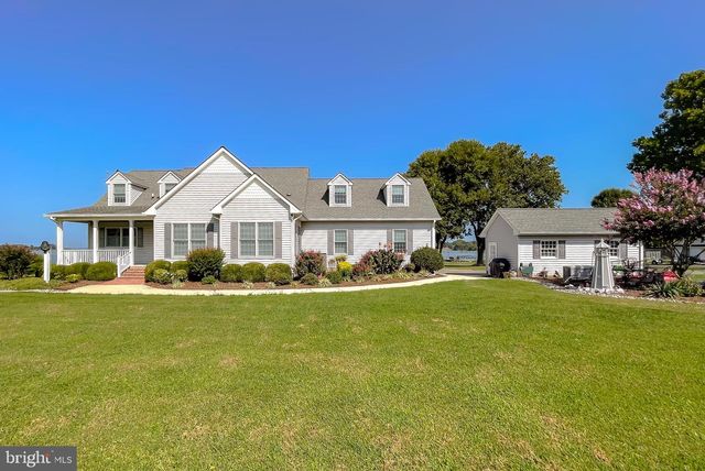 37668 WATERLOO RD, Coltons Point, MD 20626