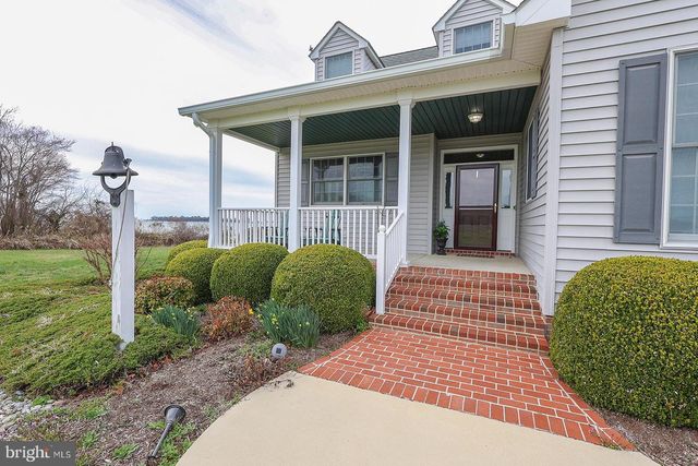 37668 WATERLOO RD, Coltons Point, MD 20626