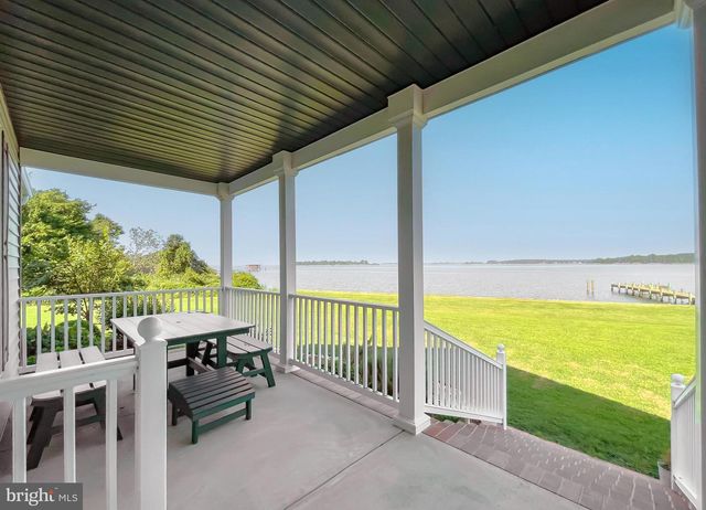 37668 WATERLOO RD, Coltons Point, MD 20626