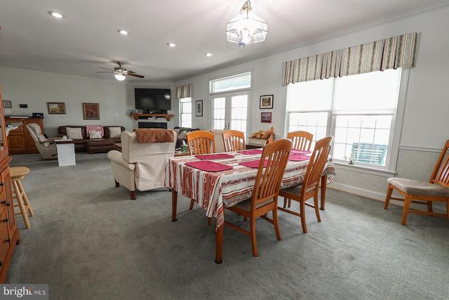 37668 WATERLOO RD, Coltons Point, MD 20626