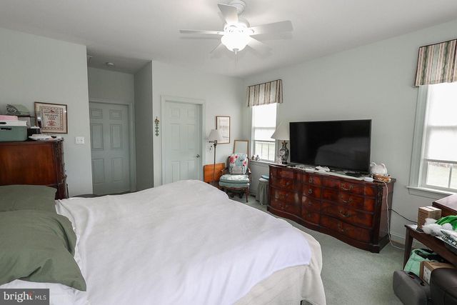 37668 WATERLOO RD, Coltons Point, MD 20626