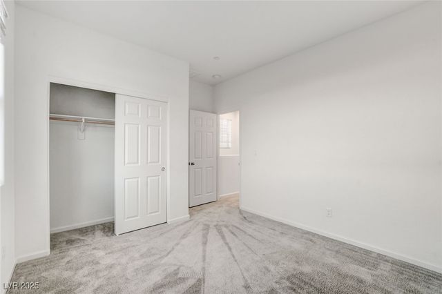 11680 Hamilton Lake Avenue, Las Vegas, NV 89138