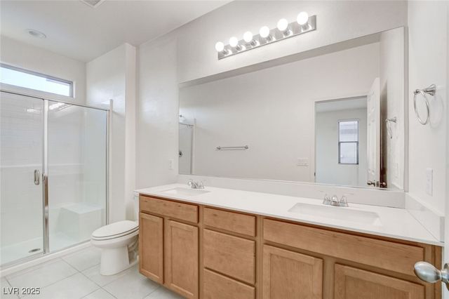 11680 Hamilton Lake Avenue, Las Vegas, NV 89138