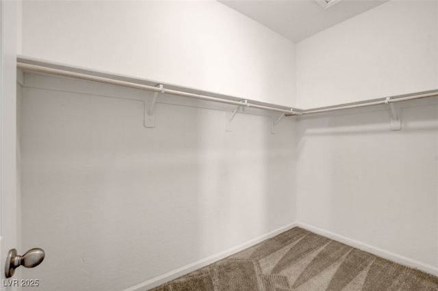 11680 Hamilton Lake Avenue, Las Vegas, NV 89138