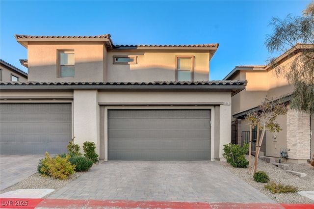 11680 Hamilton Lake Avenue, Las Vegas, NV 89138