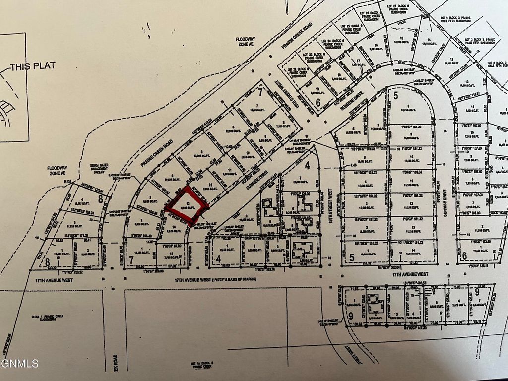 1948 Sunrise Drive, Dickinson, ND 58601