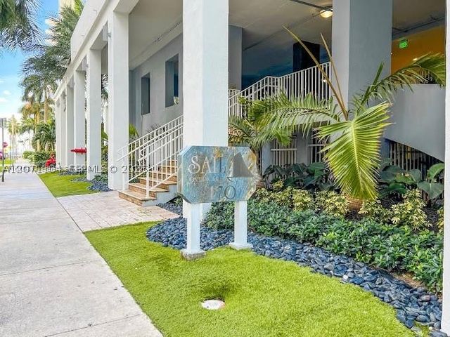 170 SE 14th St 1506, Miami, FL 33131