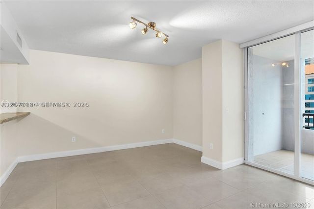 170 SE 14th St 1506, Miami, FL 33131