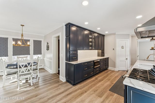 1532 Long Meadow, Mountainside, NJ 07092