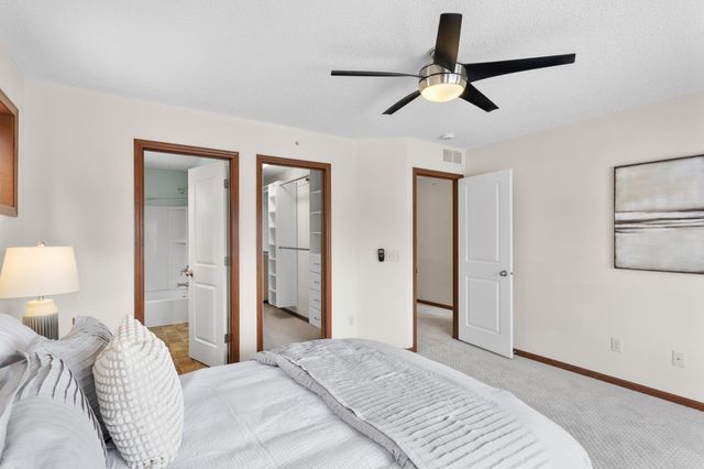 3091 Wilderness Path, Woodbury, MN 55129