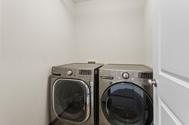 3091 Wilderness Path, Woodbury, MN 55129