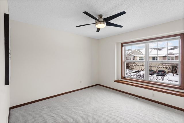 3091 Wilderness Path, Woodbury, MN 55129