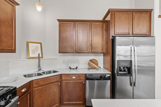 3091 Wilderness Path, Woodbury, MN 55129