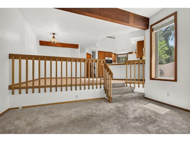 102 Creekside Ln, Colorado Springs, CO 80906