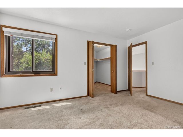 102 Creekside Ln, Colorado Springs, CO 80906
