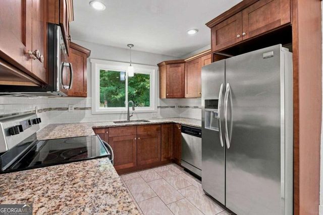 208 SE Yancy Drive SE, Marietta, GA 30067