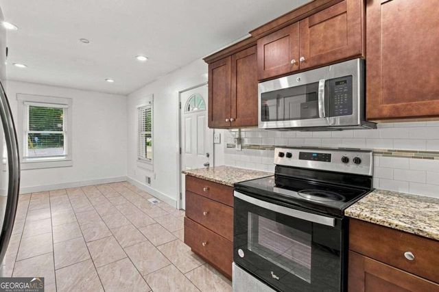 208 SE Yancy Drive SE, Marietta, GA 30067