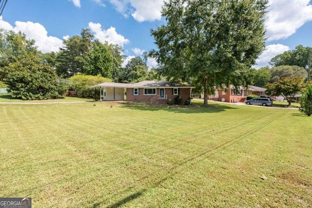 208 SE Yancy Drive SE, Marietta, GA 30067