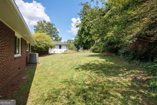 208 SE Yancy Drive SE, Marietta, GA 30067