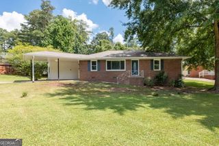 208 SE Yancy Drive SE, Marietta, GA 30067