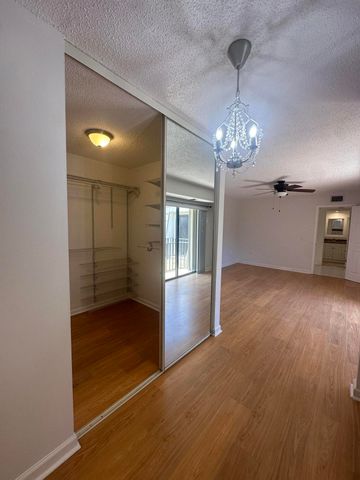1700 EMBASSY Drive 606, West Palm Beach, FL 33401