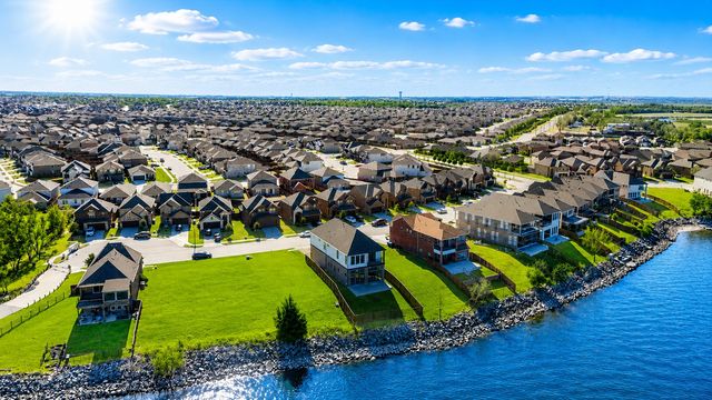 18027 Lake Ray Hubbard Drive, Forney, TX 75126