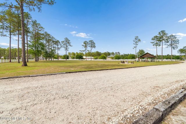 10130 HUNTERS CHASE Court, Jacksonville, FL 32219