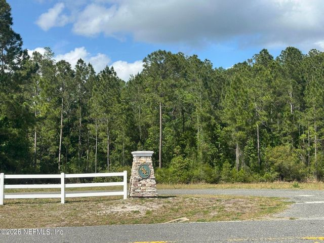 10130 HUNTERS CHASE Court, Jacksonville, FL 32219