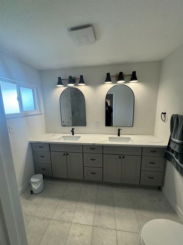 4755 N Sharon Avenue, Fresno, CA 93704