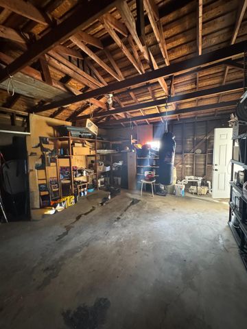 4755 N Sharon Avenue, Fresno, CA 93704