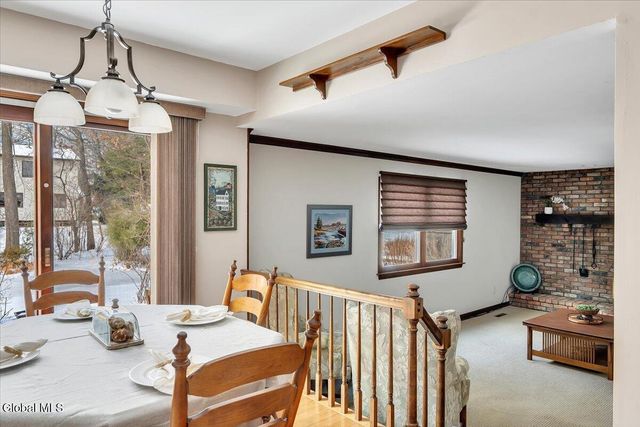 767 Huntingdon Drive, Niskayuna, NY 12309