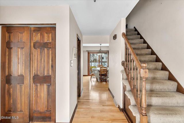 767 Huntingdon Drive, Niskayuna, NY 12309