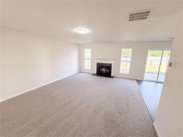 7402 Walton Hill, Fairburn, GA 30213