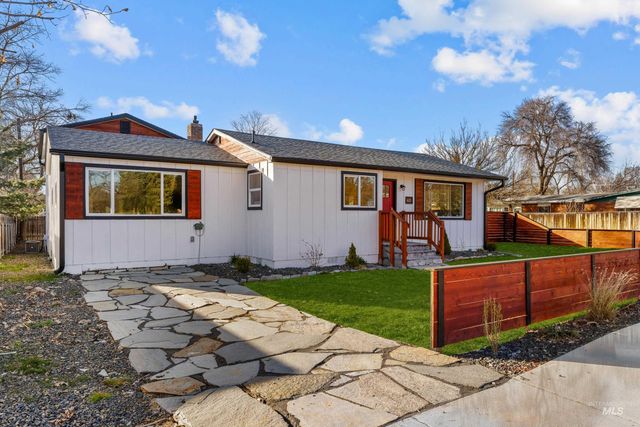 621 N Roosevelt St, Boise, ID 83706