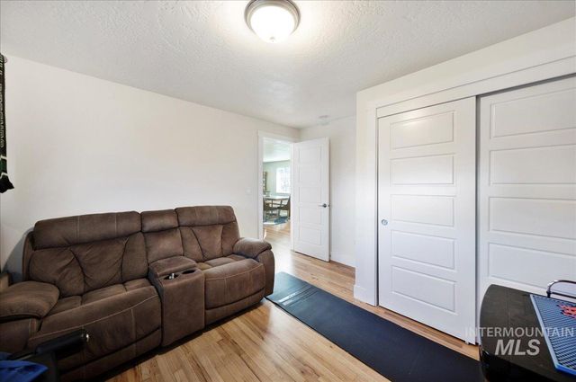 621 N Roosevelt St, Boise, ID 83706