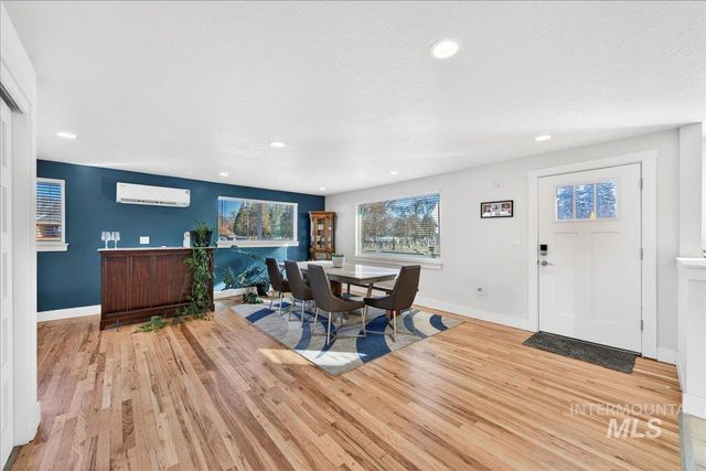 621 N Roosevelt St, Boise, ID 83706