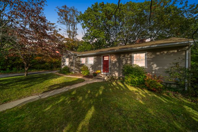 74 Twin Hills Drive, Groton, CT 06340