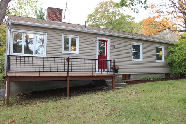 74 Twin Hills Drive, Groton, CT 06340