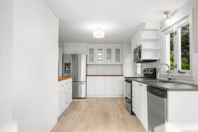 74 Twin Hills Drive, Groton, CT 06340