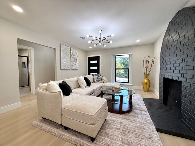 1201 Forester Drive, Dallas, TX 75216