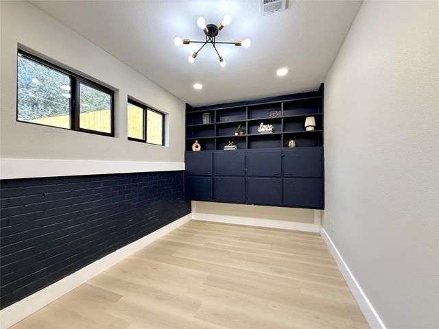 1201 Forester Drive, Dallas, TX 75216