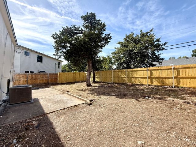 1201 Forester Drive, Dallas, TX 75216