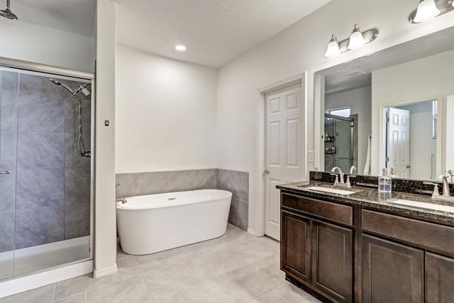 4453 Golden Eagle Loop NE, Rio Rancho, NM 87144