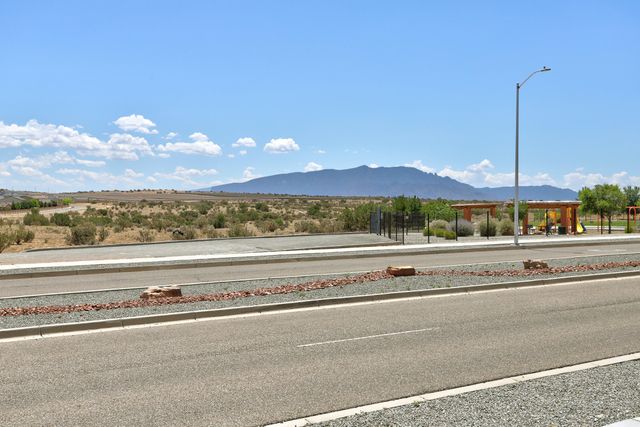 4453 Golden Eagle Loop NE, Rio Rancho, NM 87144