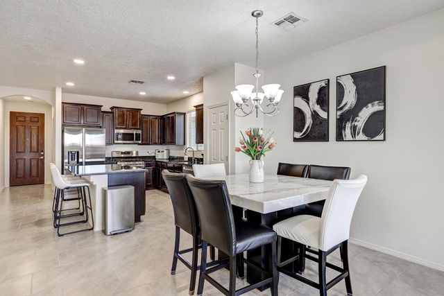 4453 Golden Eagle Loop NE, Rio Rancho, NM 87144