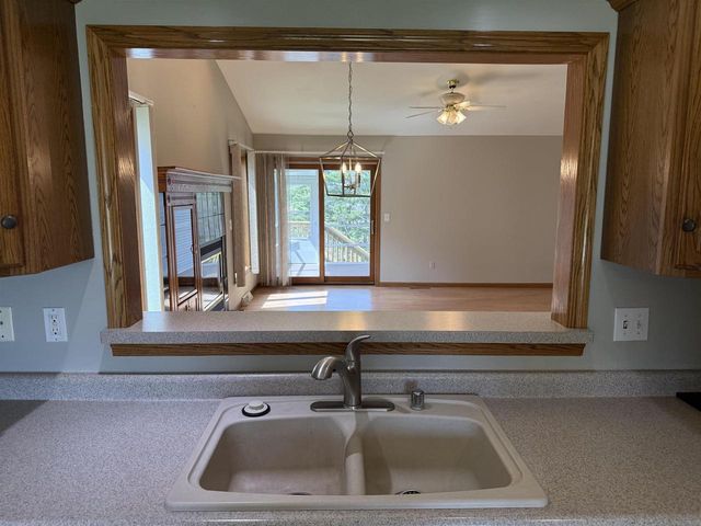 1045 Saddle Ridge, Portage, WI 53901
